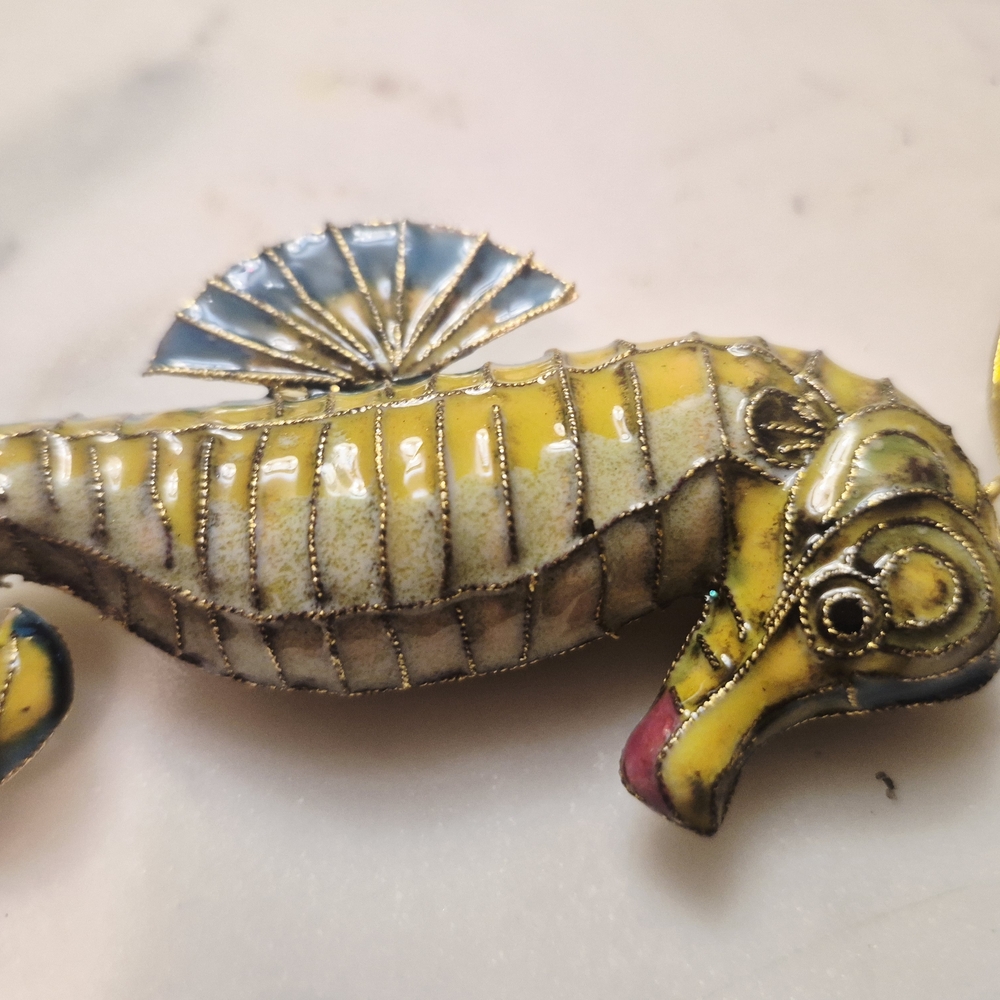Pottery Barn Colorful Seahorse Christmas  Ornament Yellow Blue Enamel Cloisone - Picture 3 of 7